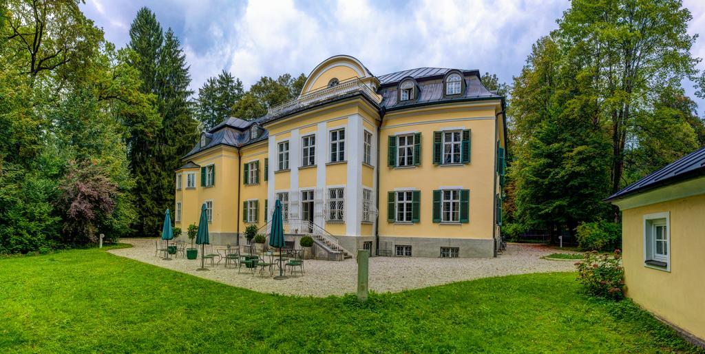 Villa Trapp Salzburg Bagian luar foto