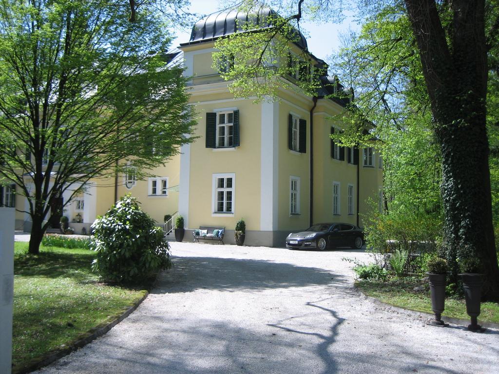 Villa Trapp Salzburg Bagian luar foto