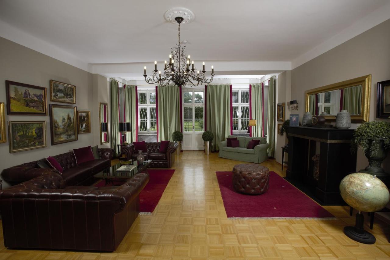 Villa Trapp Salzburg Bagian luar foto